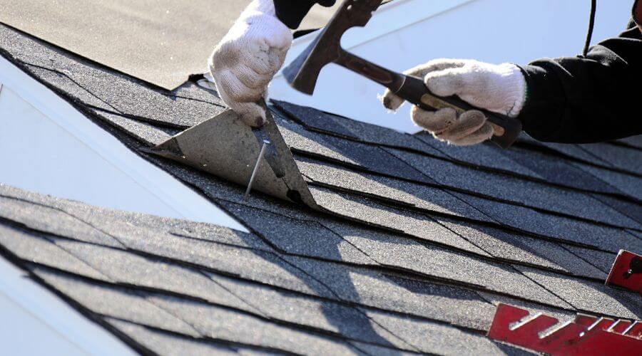 Professional Flat Roofing Installation in Slade, KY